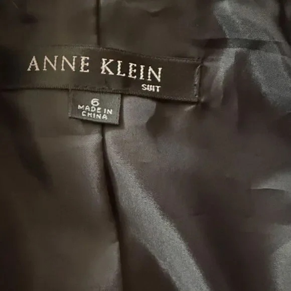 Anne Klein Black Pantsuit With Green & purple Pinstripes Size 6 - Picture 11 of 17